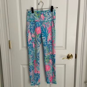 ✨Lilly Pulitzer Luxletic Leggings✨ Size small, barely worn